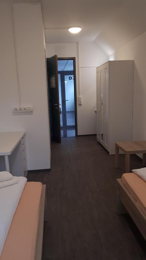 Twin Room Private Bathroom