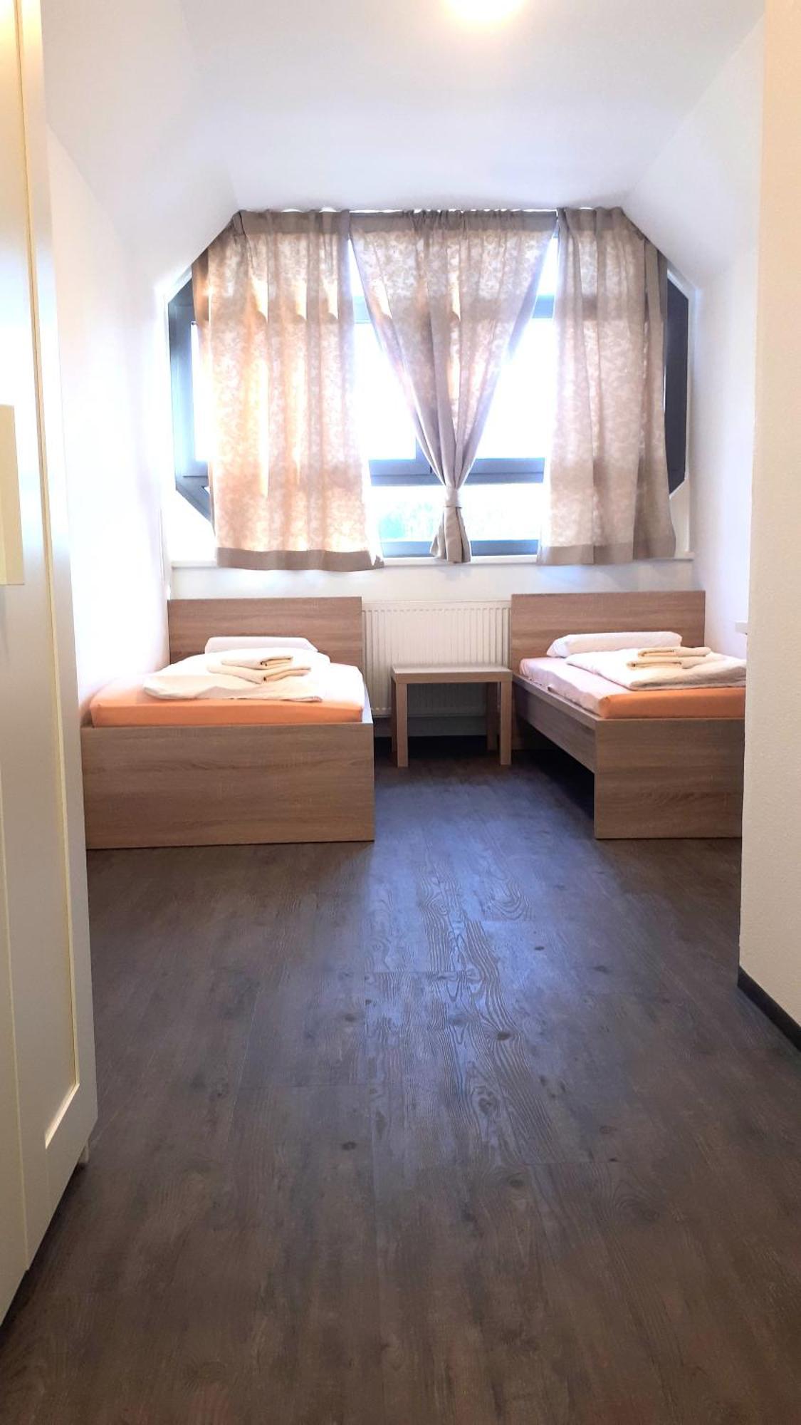 Twin Room Private Bathroom